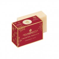 Festive Frosted Wreath Mini Favour Soap, 45g - Heyland & Whittle