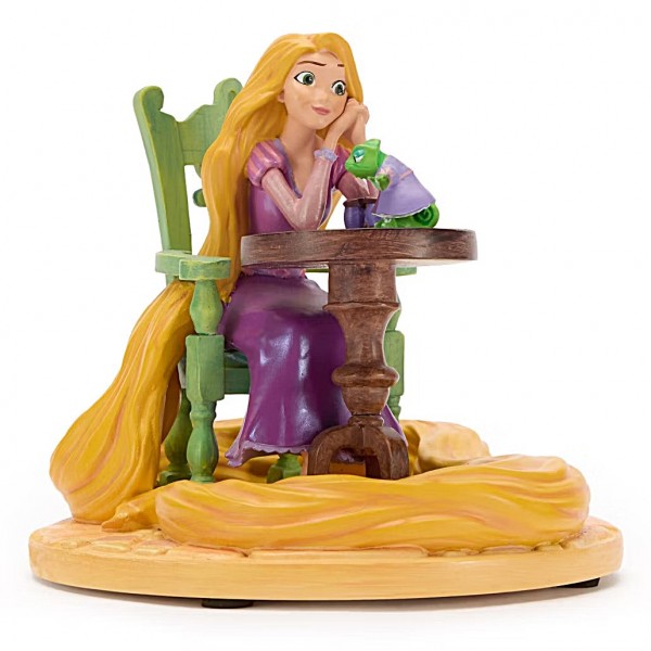 Princess Rapunzel, Tangled figurine, Disneyland Paris Princess Rapunzel, Tangled figurine, Disneyland Paris
