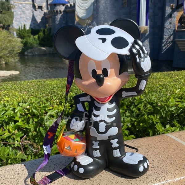Mickey Skeleton Halloween light-up Bucket – Popcorn Bucket – Disneyland Paris Mickey Skeleton Halloween light-up Bucket – Popcorn Bucket – Disneyland Paris