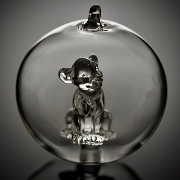 Disney Simba Christmas bauble, Arribas Glass Collection