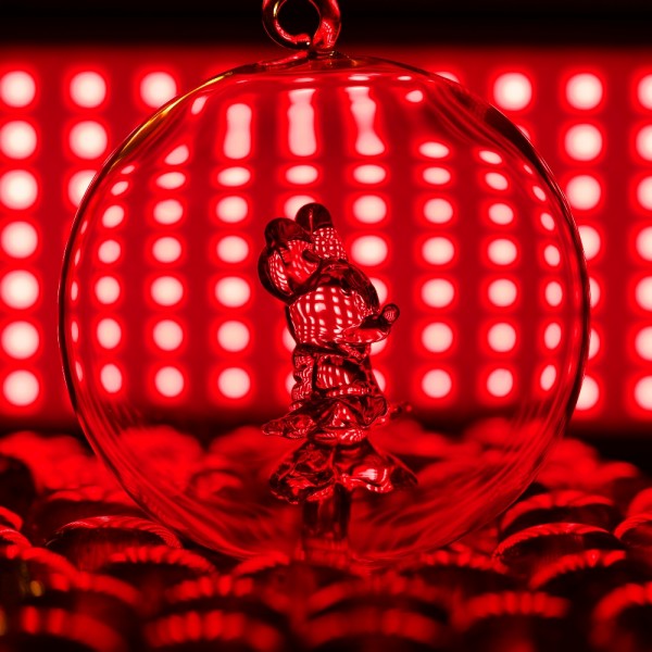 Minnie Christmas bauble, Arribas Glass Collection