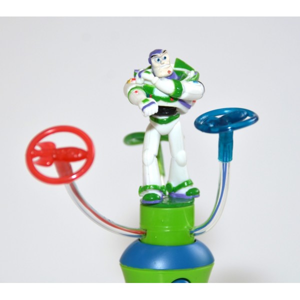 buzz lightyear light chaser toy